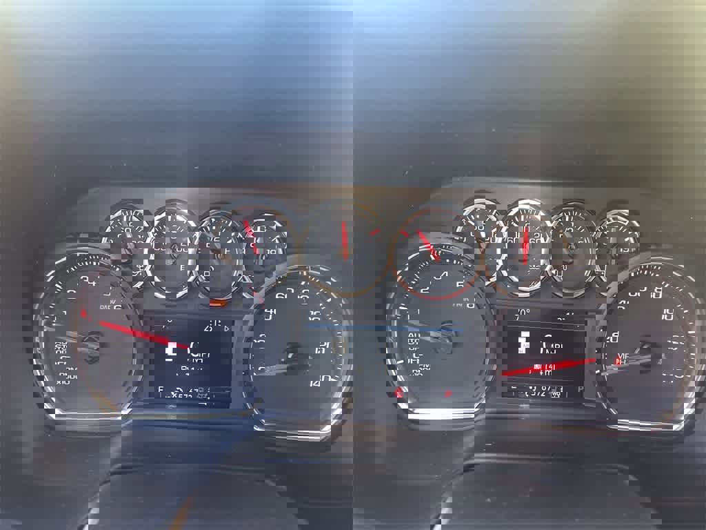 Used 2021 Chevrolet Suburban RST w/ Luxury Package image 15