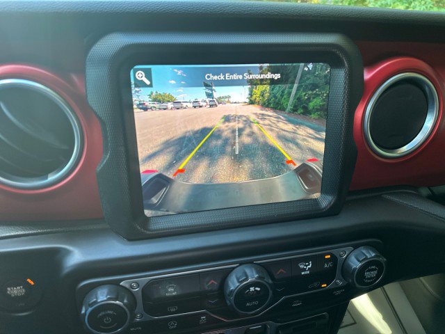 Used 2022 Jeep Gladiator Rubicon w/ Trailer Tow Package image 16