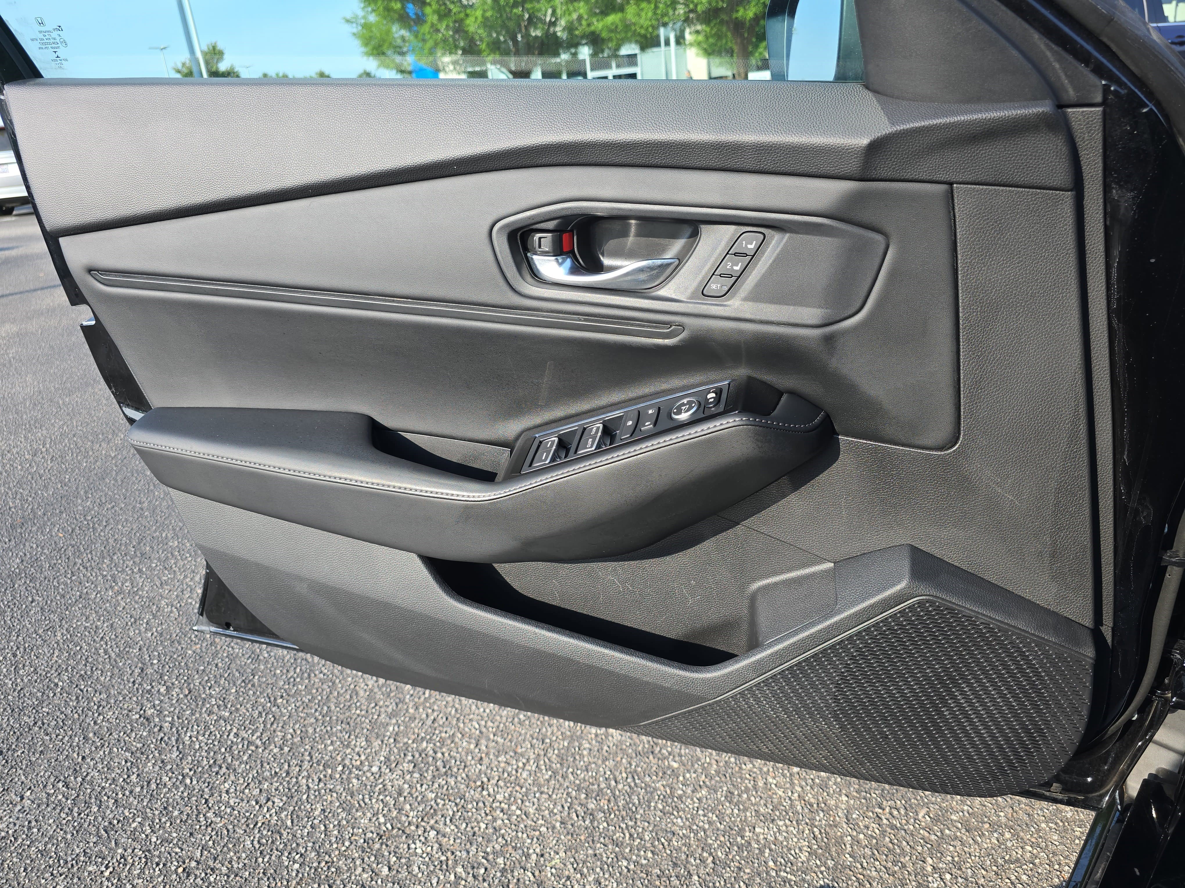 Used 2023 Honda Accord Touring image 27