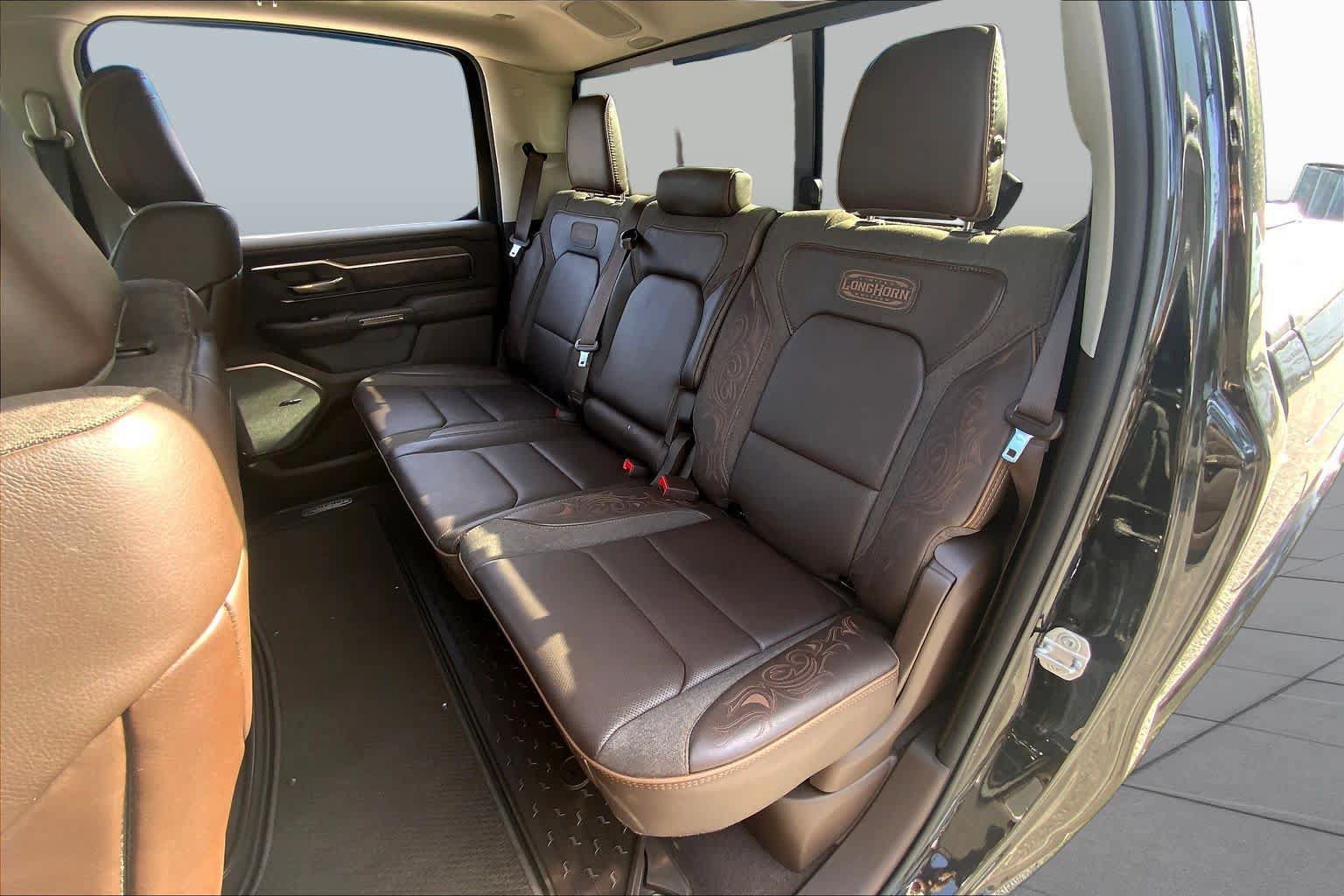 Used 2025 RAM 1500 Limited AWD/4WD image 21