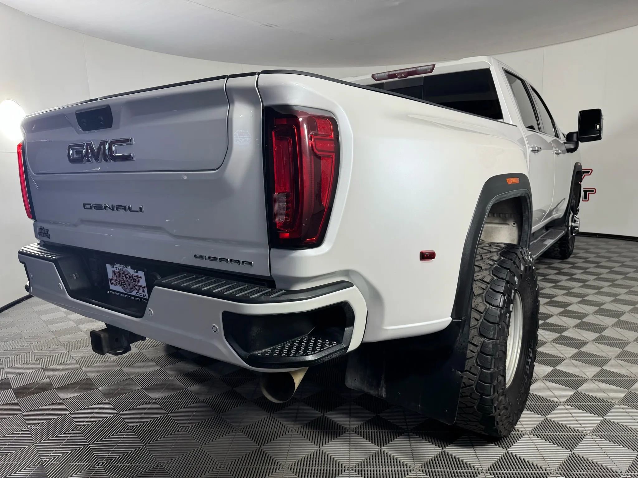 Used 2020 GMC Sierra 3500 Denali w/ Denali Ultimate Package image 30