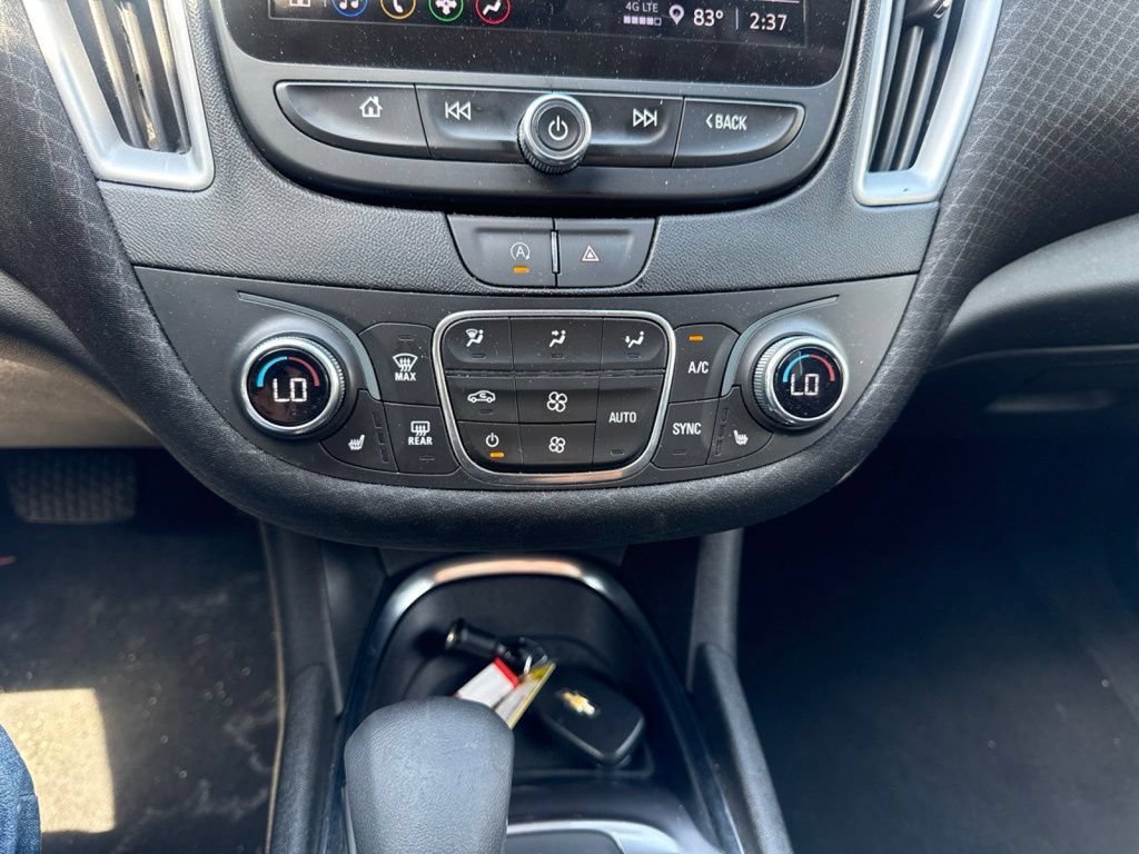 Used 2023 Chevrolet Malibu LT FWD image 25