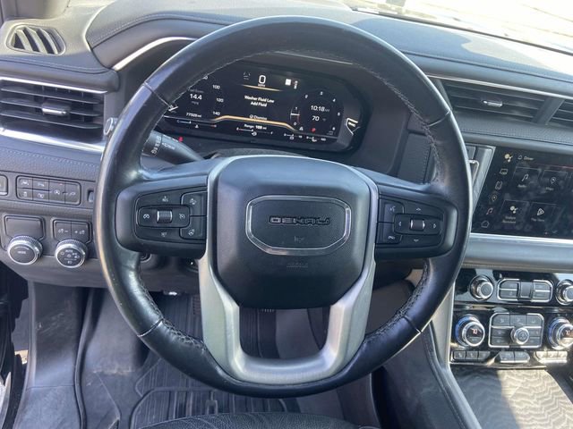 Used 2022 GMC Yukon Denali w/ Advanced Technology Package image 15