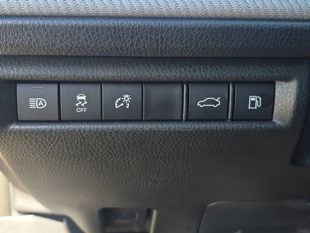 Used 2026 Toyota Camry SE w/ Convenience Package image 25