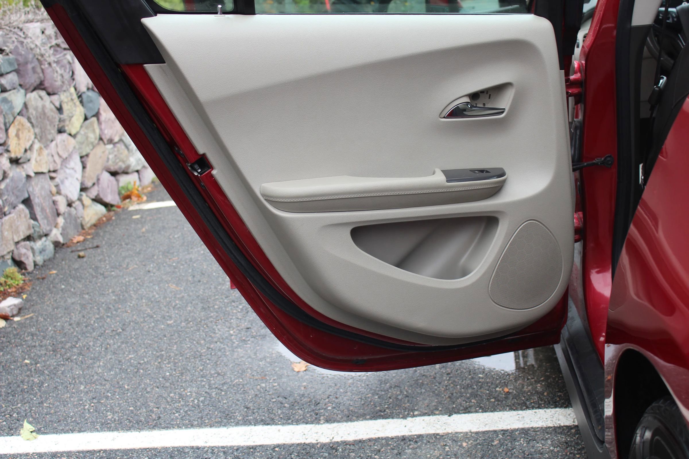 Used 2014 Chevrolet Volt Premium w/ Premium Trim Package image 14