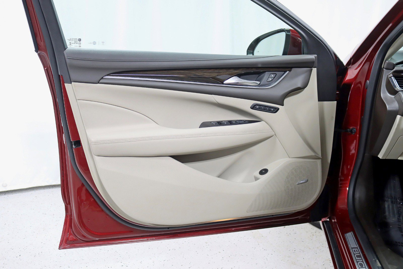 Used 2017 Buick LaCrosse Premium w/ Driver Confidence Package #2 image 31