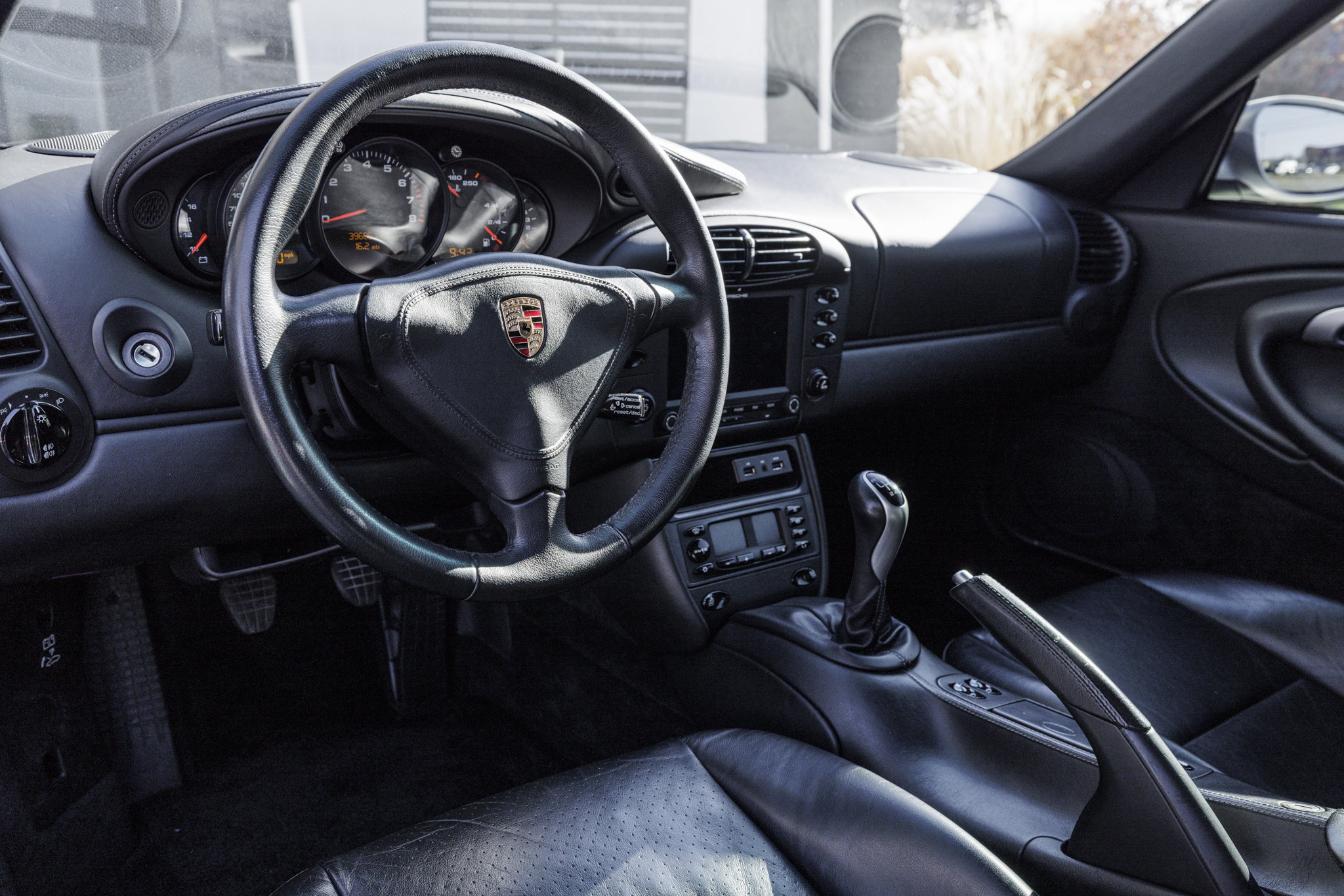 Used 2001 Porsche 911 Turbo image 14