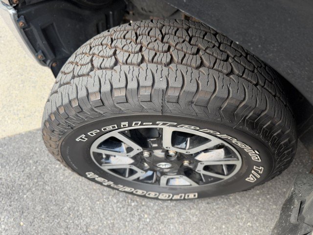 Used 2017 Toyota Tundra SR5 w/ TRD Off Road Package AWD/4WD image 24