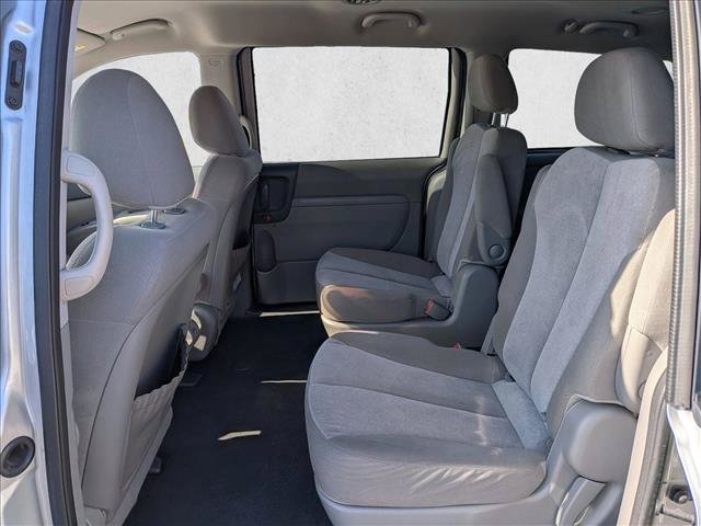 Used 2012 Kia Sedona LX FWD image 16