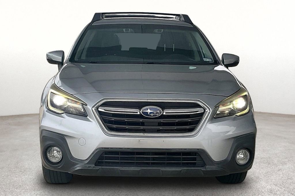 Used 2019 Subaru Outback 2.5i Limited w/ Popular Package #2 AWD/4WD image 4