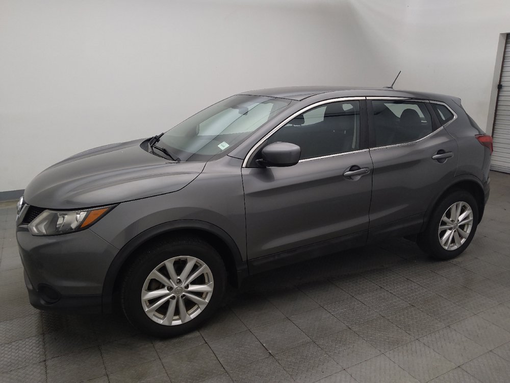 Used 2017 Nissan Rogue Sport S w/ S Appearance Package AWD/4WD image 2