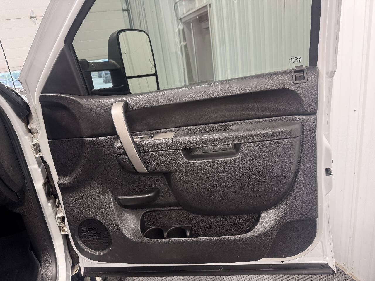 Used 2011 Chevrolet Silverado 2500 LT AWD/4WD image 12