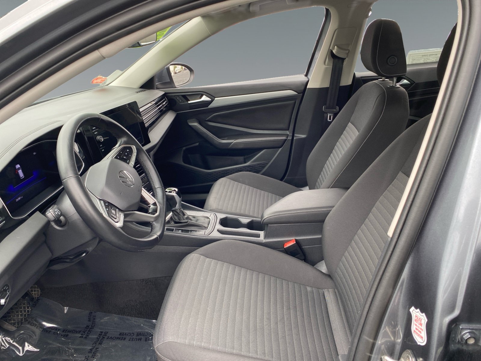 Used 2025 Volkswagen Jetta S FWD image 9
