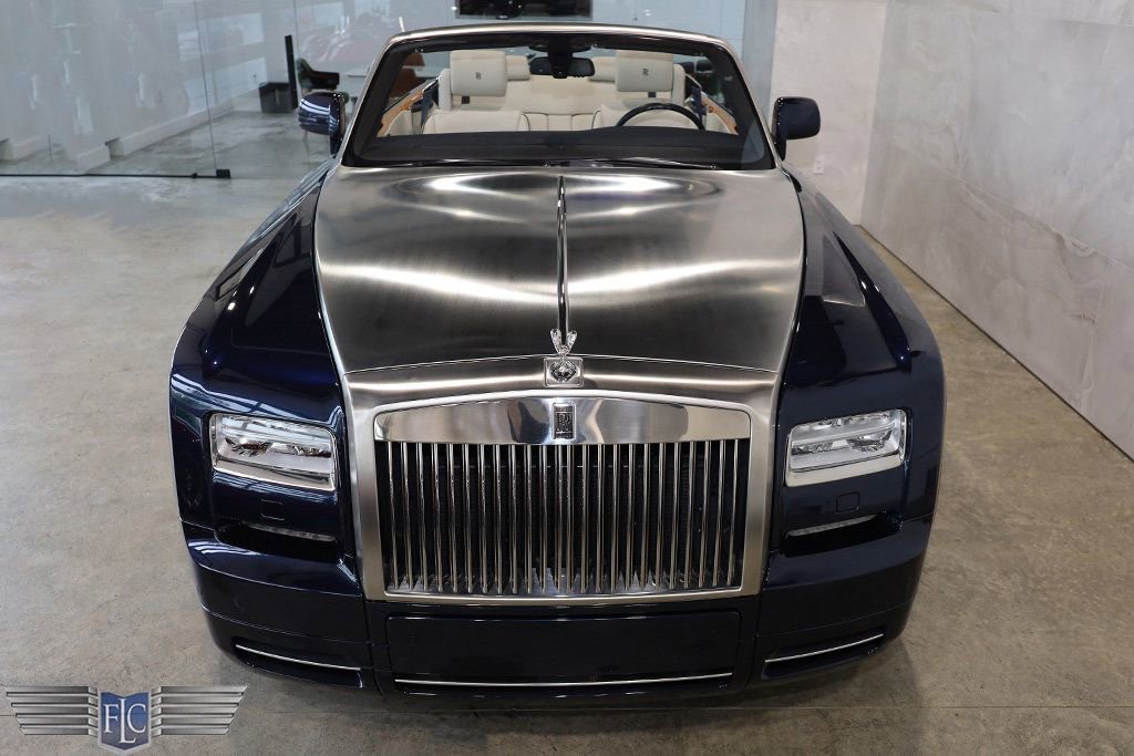 Used 2013 Rolls-Royce Phantom Drophead Coupe image 11