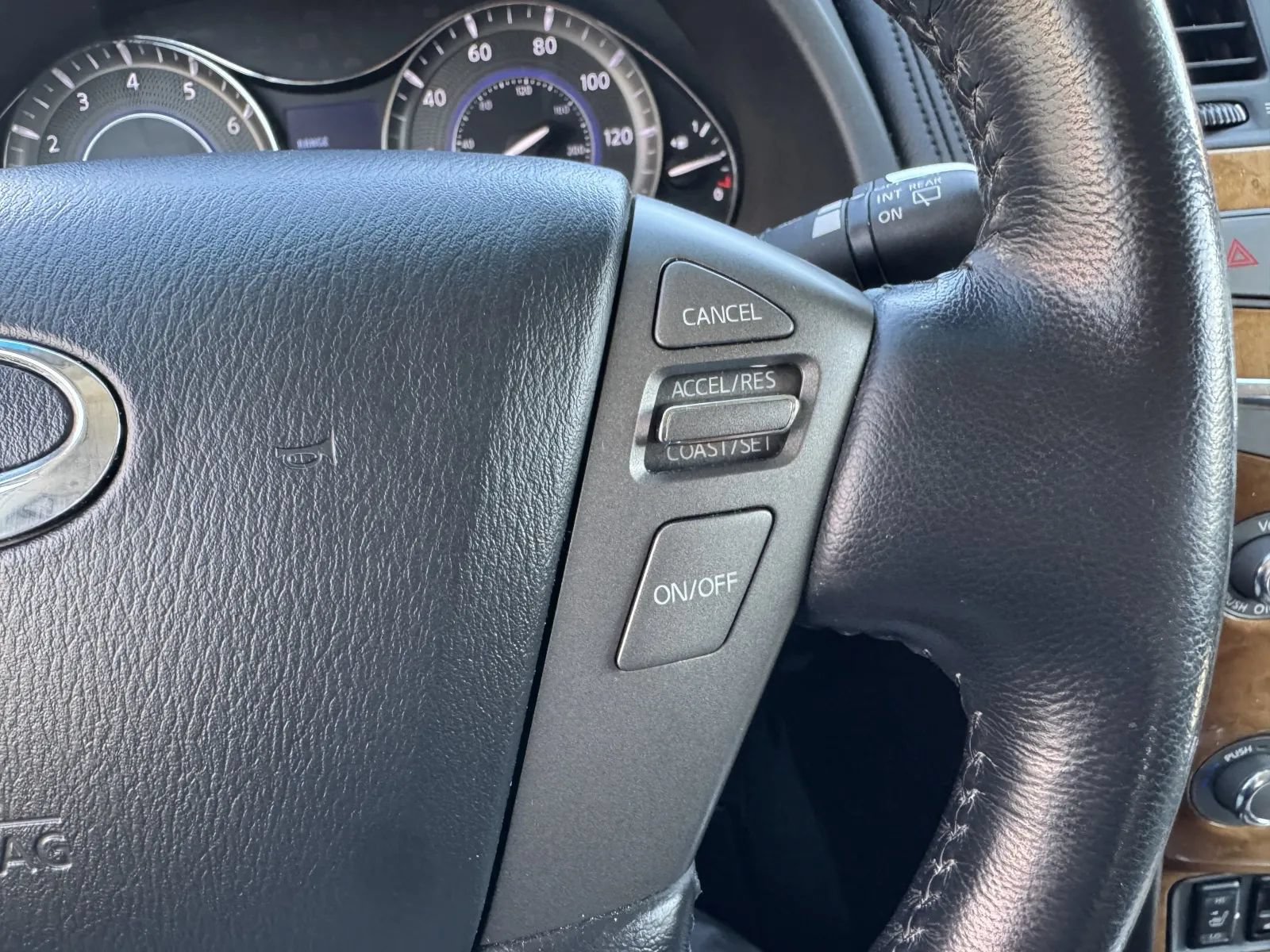 Used 2012 INFINITI QX56 4WD w/ Theater Pkg image 25