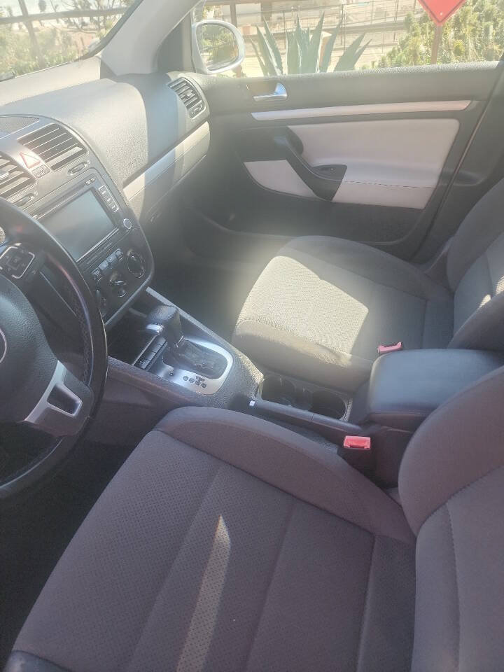 Used 2009 Volkswagen Rabbit S FWD image 8