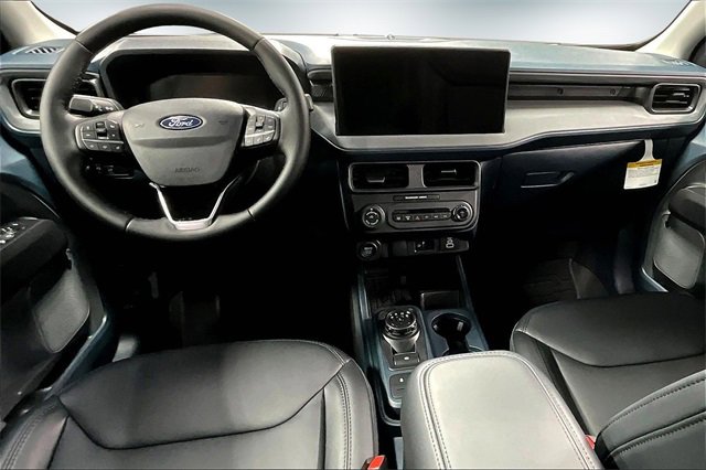 New 2025 Ford Maverick Lariat w/ Black Appearance Package image 5