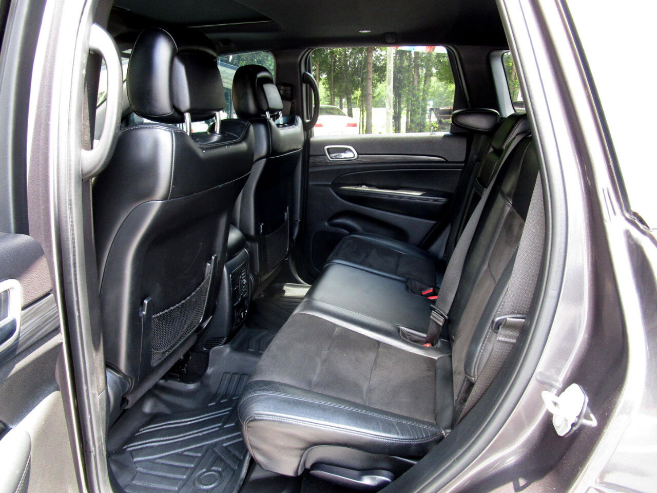 Used 2020 Jeep Grand Cherokee Altitude image 20