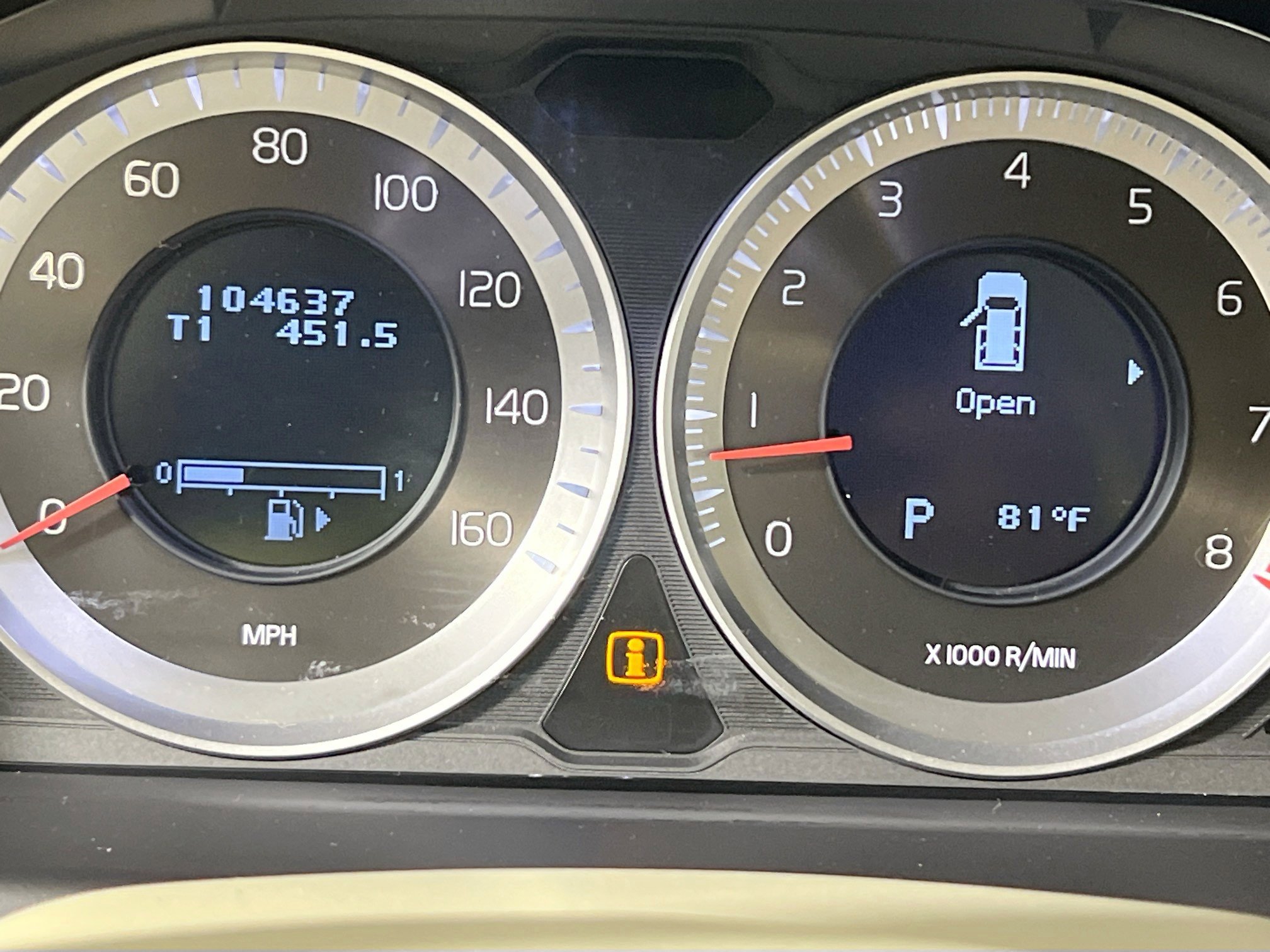 Used 2013 Volvo XC70 T6 image 23