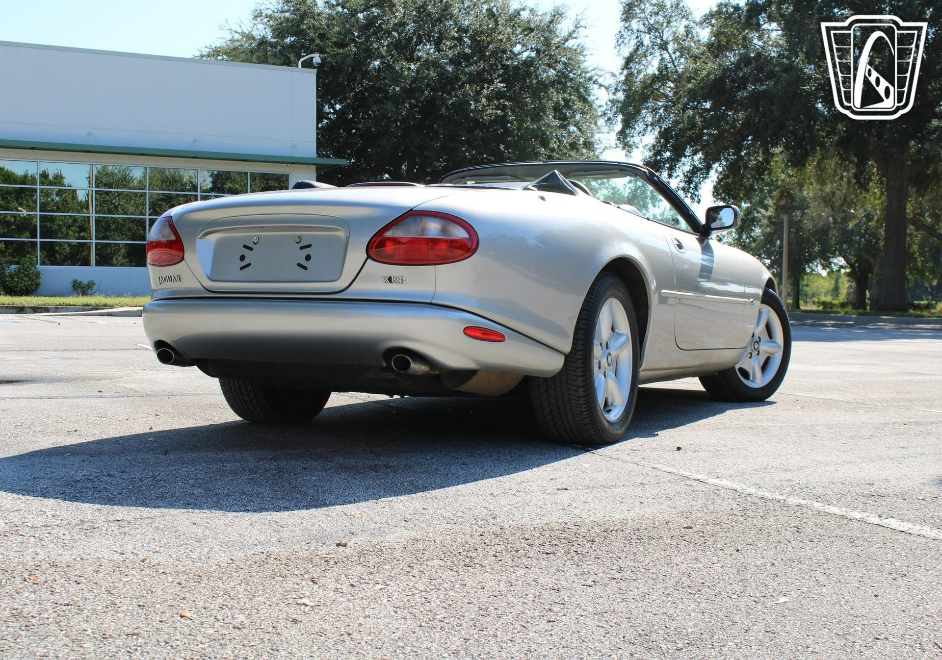 Used 1999 Jaguar XK8 Convertible image 9