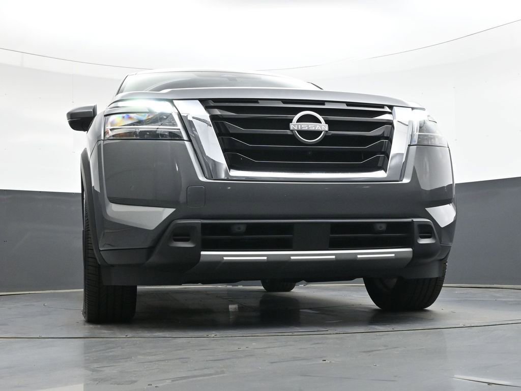 Used 2024 Nissan Pathfinder SL w/ SL Premium Package image 47