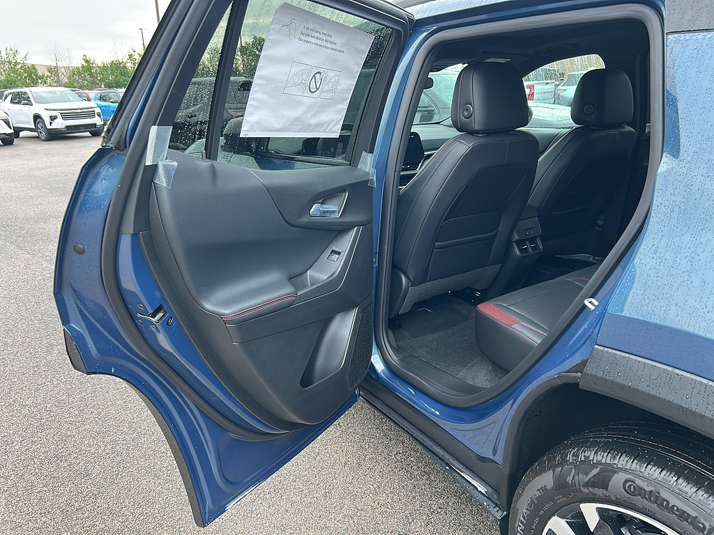 New 2027 Chevrolet Equinox RS w/ Convenience Package III AWD/4WD image 10
