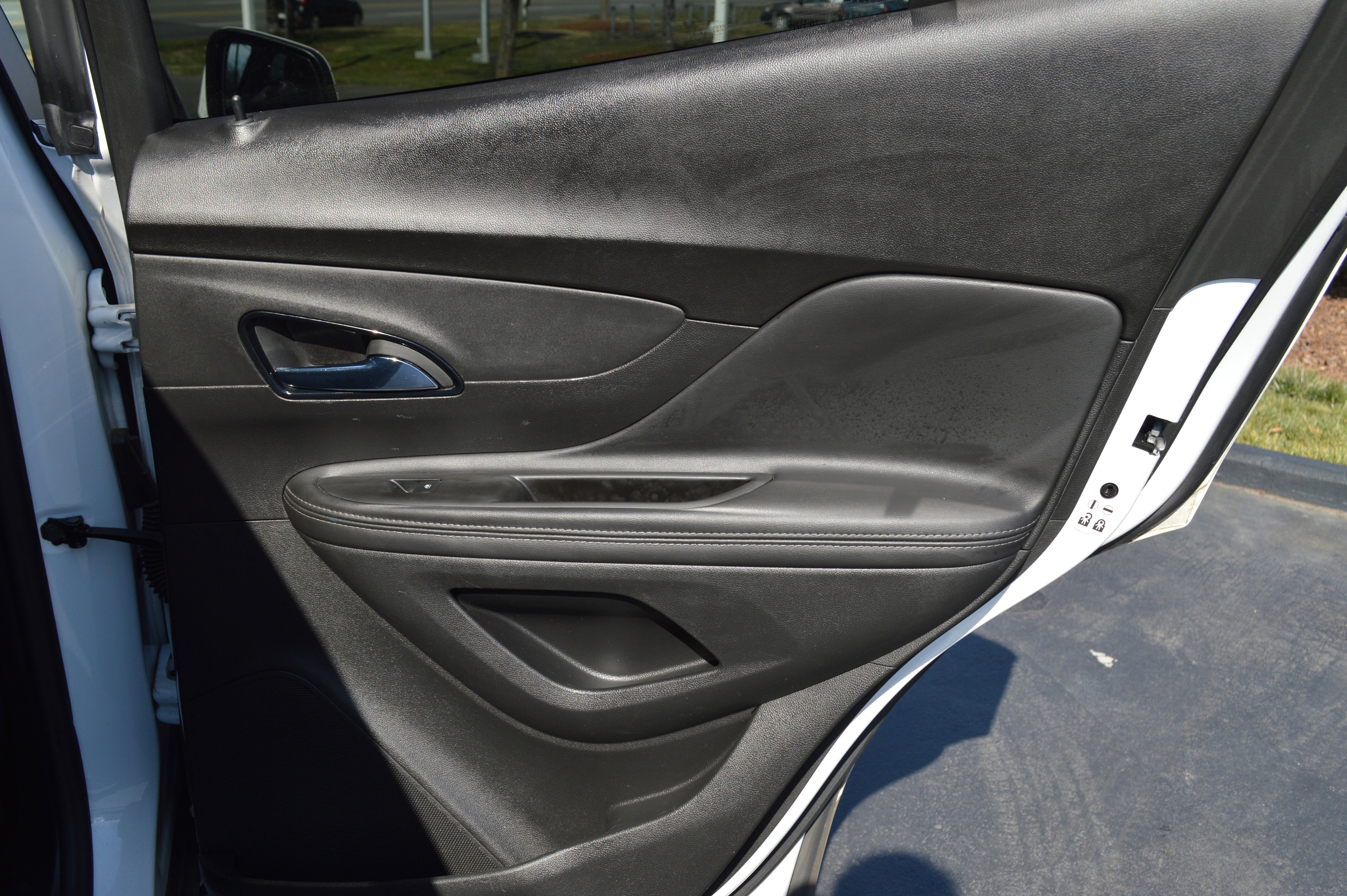 Used 2022 Buick Encore Preferred w/ Safety Package image 31