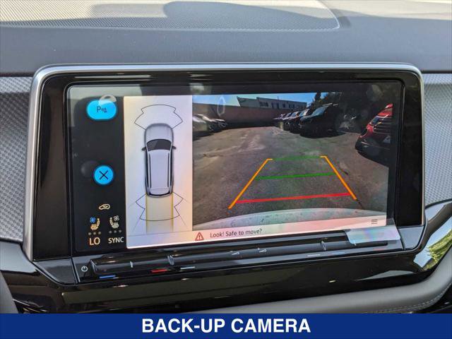 New 2024 Volkswagen Atlas Peak Edition SEL image 10