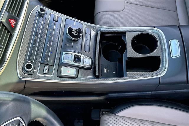 Used 2023 Hyundai Santa Fe SEL w/ Premium Package image 18