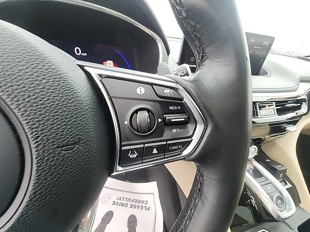 Used 2024 Acura MDX SH-AWD w/ Technology Package image 18