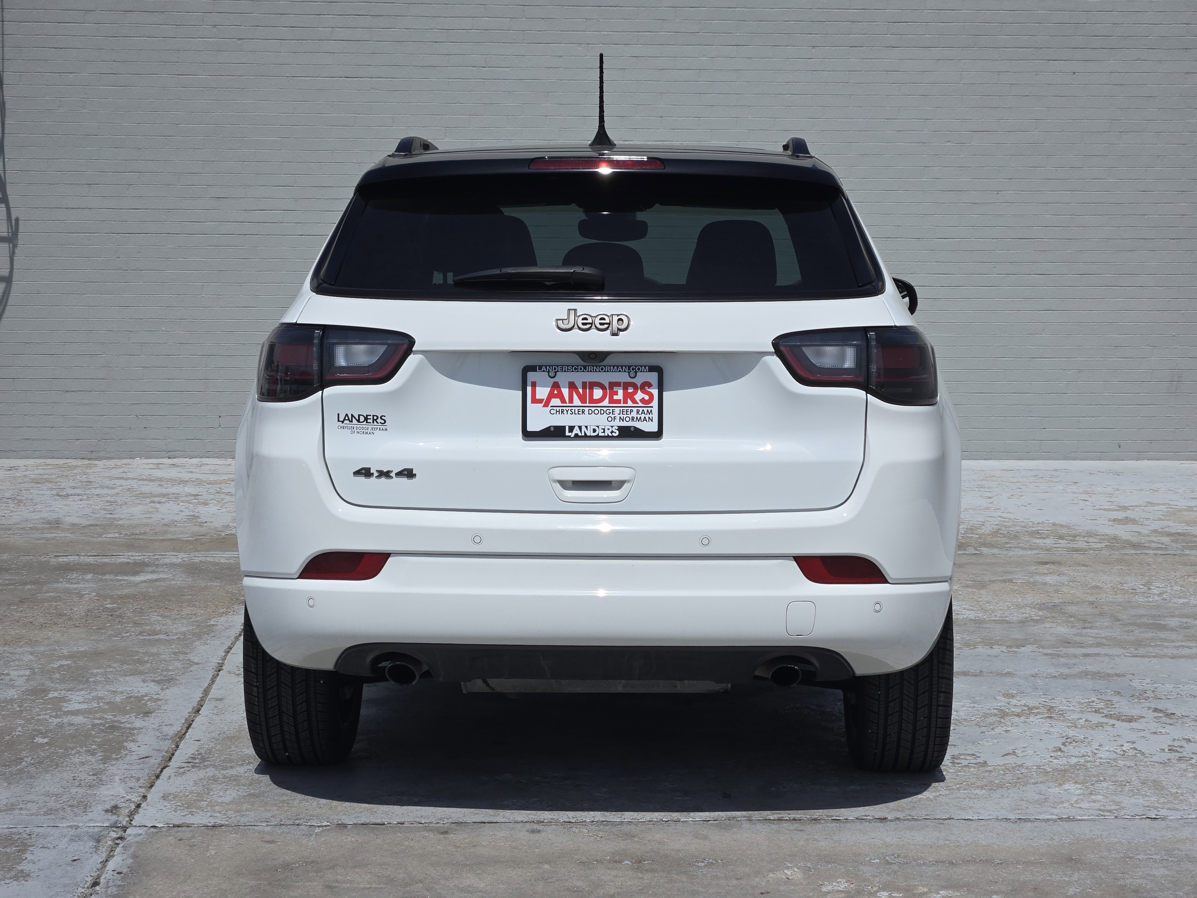 Used 2023 Jeep Compass High Altitude AWD/4WD image 7
