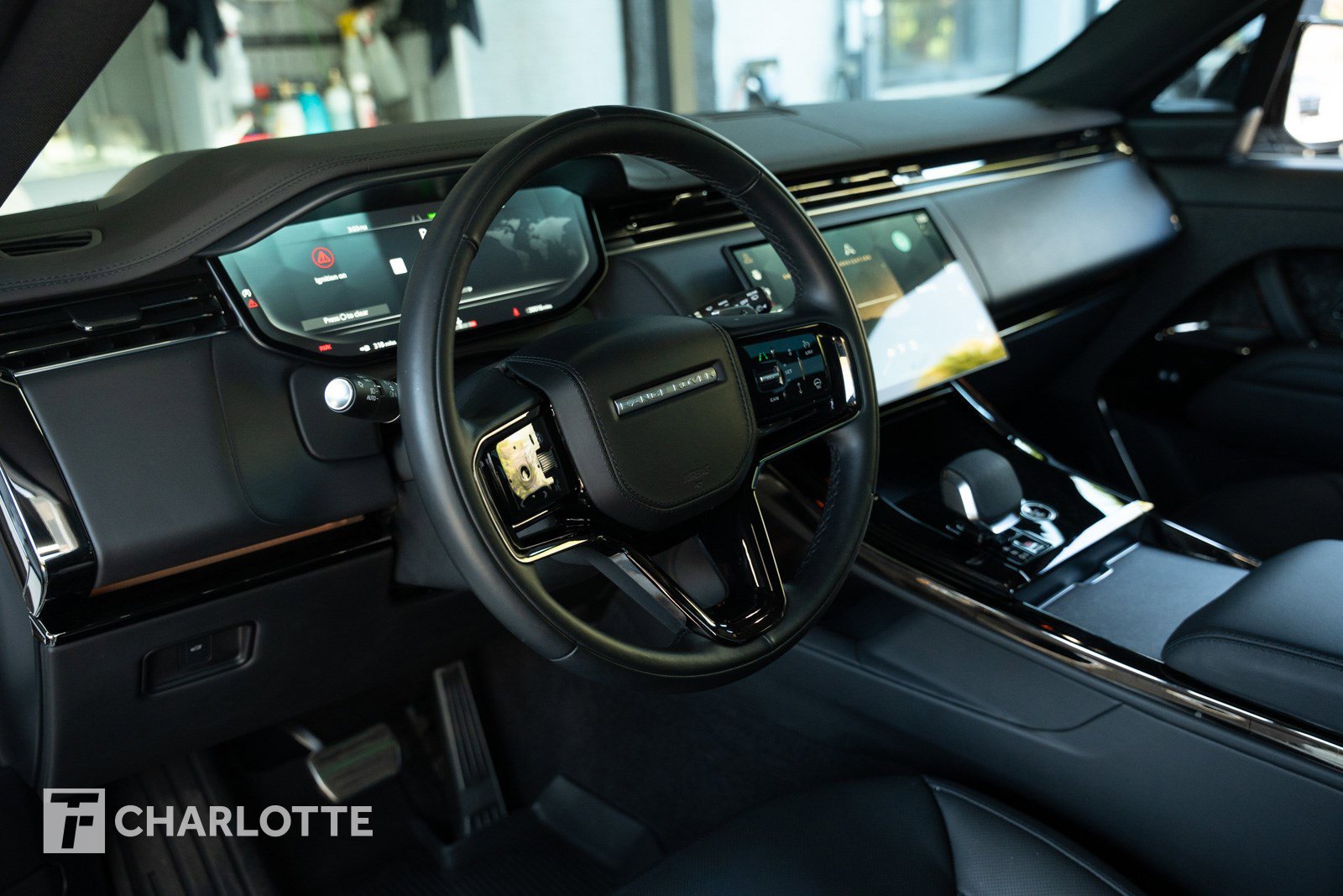 Used 2024 Land Rover Range Rover Sport Dynamic SE image 15