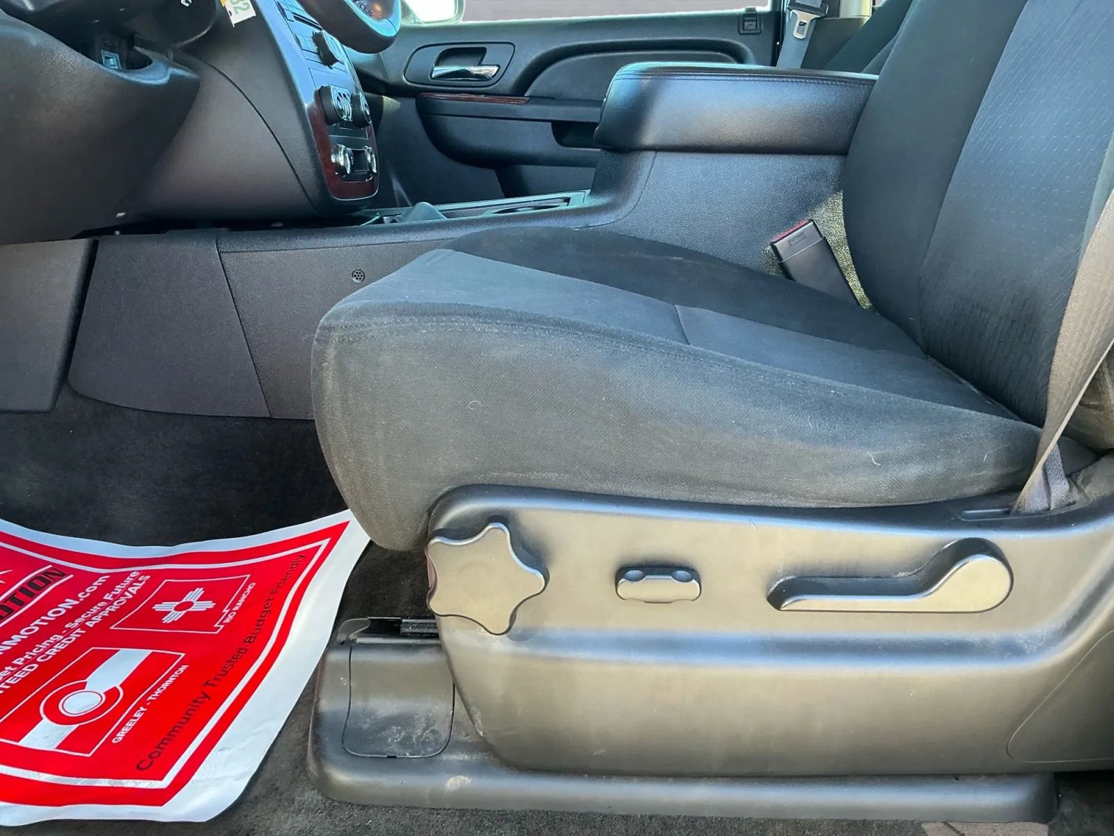 Used 2012 Chevrolet Avalanche LS image 11