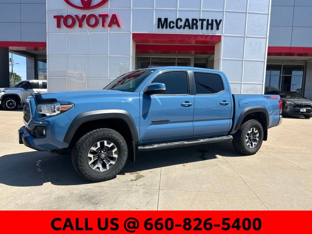 Used 2019 Toyota Tacoma TRD Off-Road AWD/4WD image 13