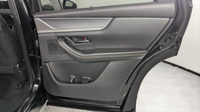 Used 2024 MAZDA CX-90 3.3 Turbo w/ Preferred Plus image 21