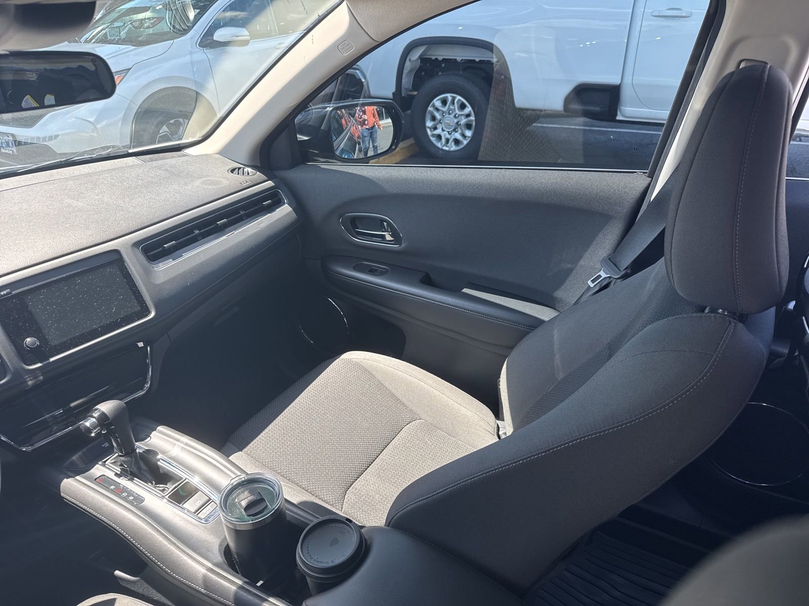 Used 2022 Honda HR-V EX image 9