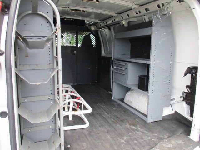 Used 2020 Chevrolet Express 2500 w/ Driver Convenience Package RWD image 7