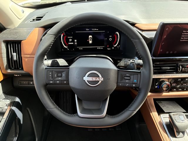 New 2026 Nissan Pathfinder Platinum FWD image 14