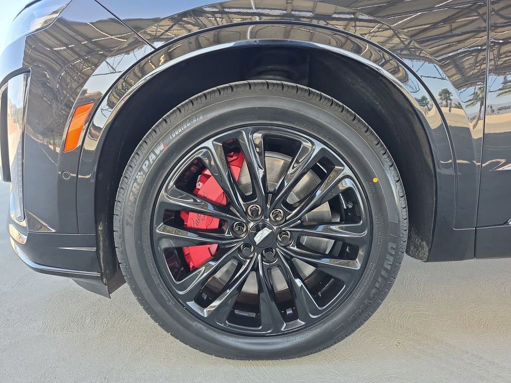 Certified 2024 Cadillac XT6 Sport w/ Technology Package image 34