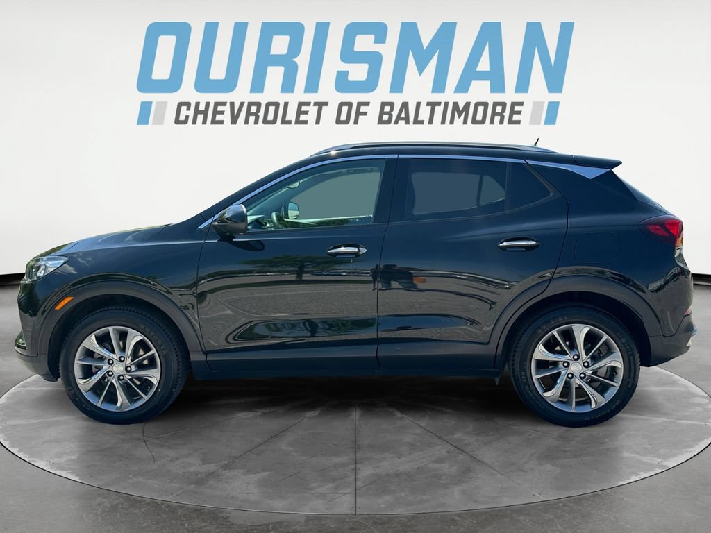 Used 2023 Buick Encore GX Essence w/ Experience Buick Package AWD/4WD image 3