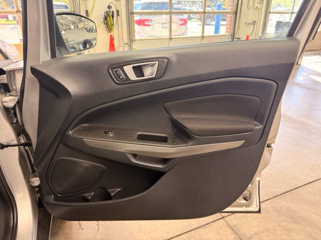 Used 2018 Ford EcoSport SE AWD/4WD image 27