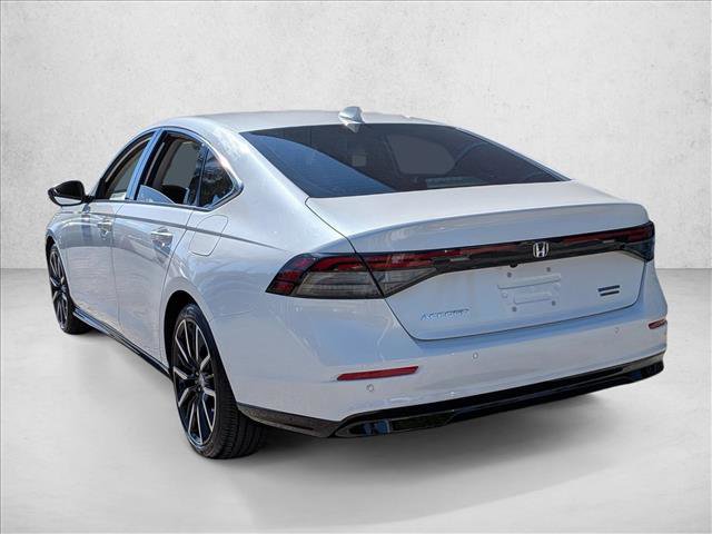 Used 2023 Honda Accord Touring image 8