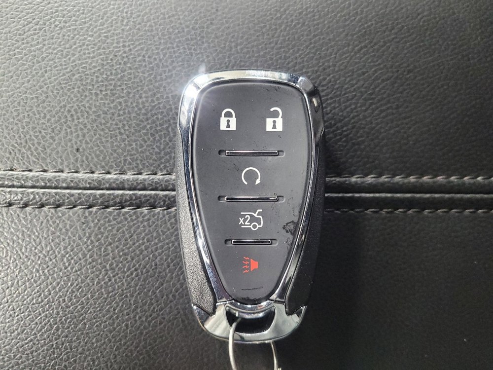 Used 2023 Chevrolet Malibu LT image 32