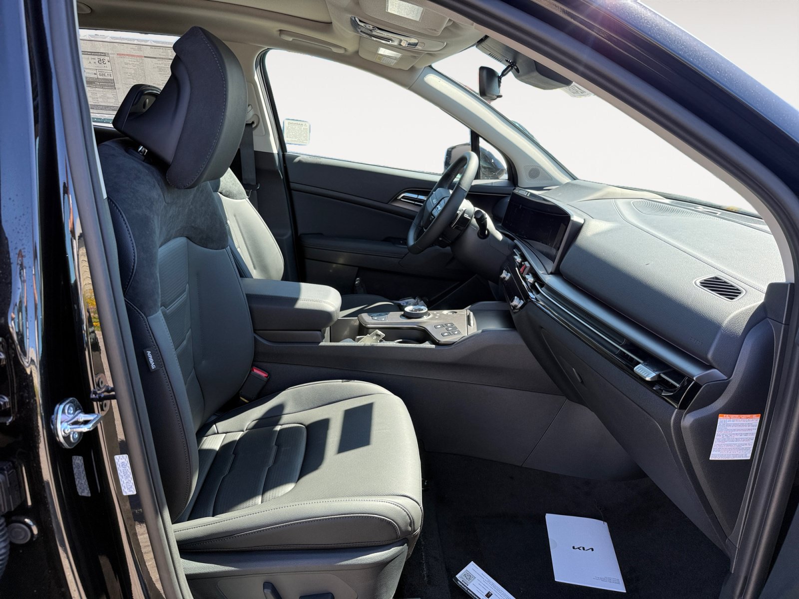 New 2027 Kia Sportage SX Prestige AWD/4WD image 19