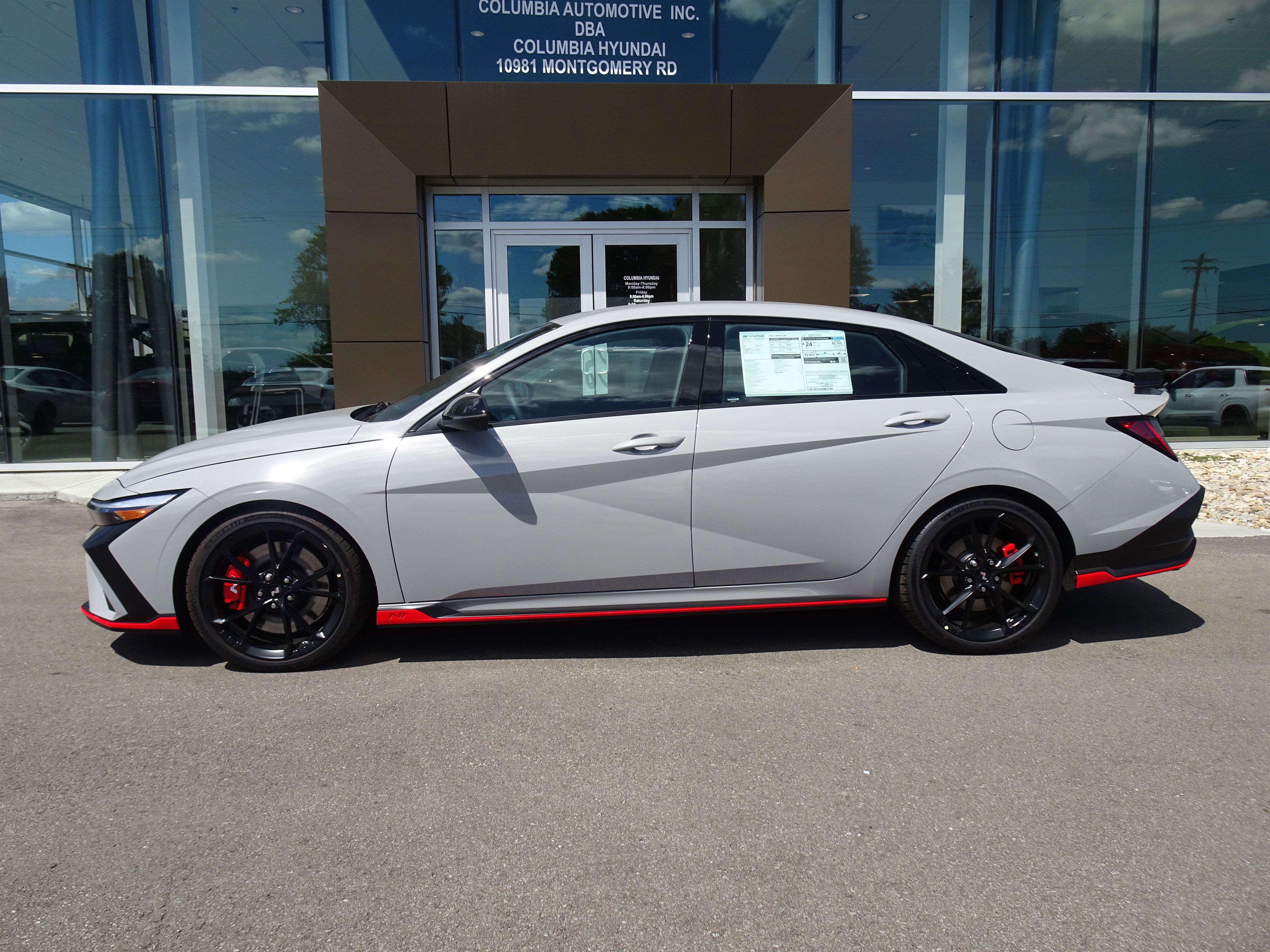 New 2025 Hyundai Elantra N image 2