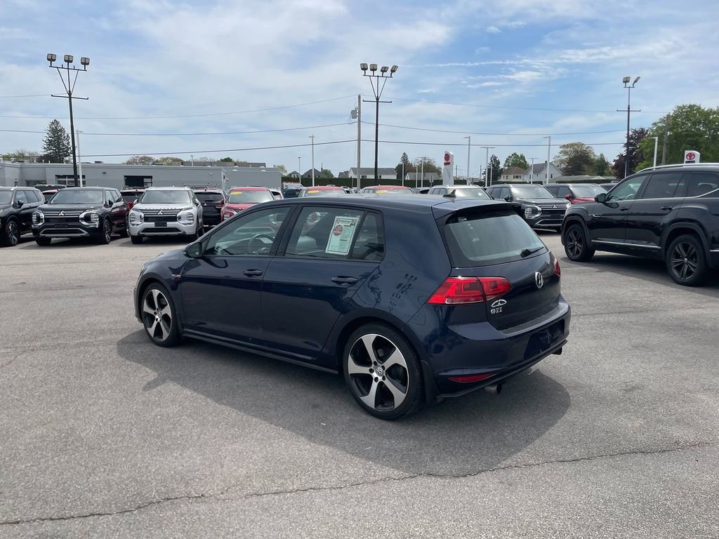 Used 2016 Volkswagen GTI SE FWD image 8