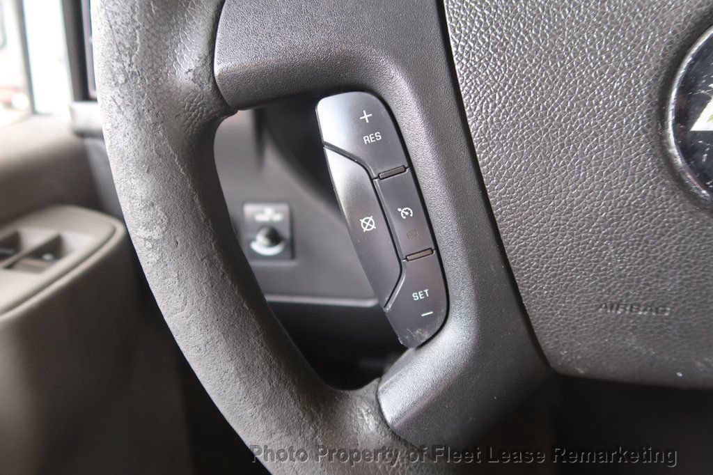 Used 2018 Chevrolet Express 3500 LT w/ LT Preferred Equipment Group RWD image 24