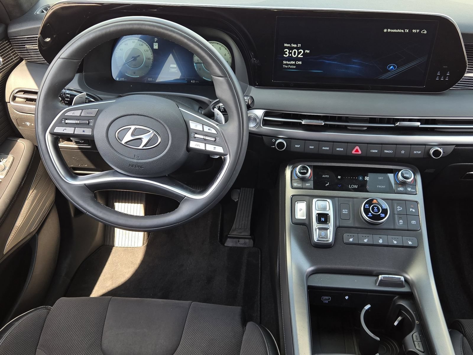 Used 2025 Hyundai Palisade Calligraphy AWD/4WD image 28