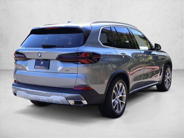 New 2026 BMW X5 xDrive50e w/ Parking Assistance Package AWD/4WD image 2