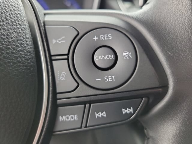 Used 2022 Toyota Corolla XSE FWD image 23